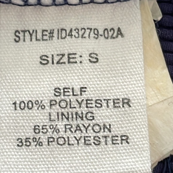 altar'd state. Junior's Dress Banquet, Ceremony, Graduation - Picture 7 of 8